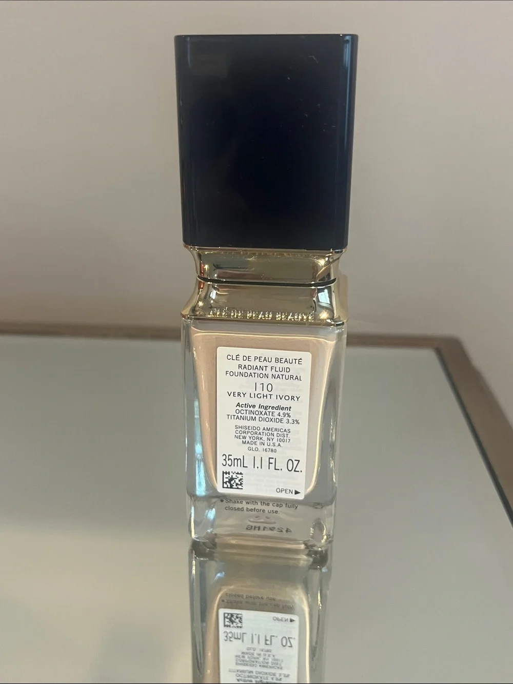 Radiant Fluid Foundation - Natural (Beige)